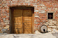 Porte de cave et Portes de garage à Castelnaud-De-Gratecambe
